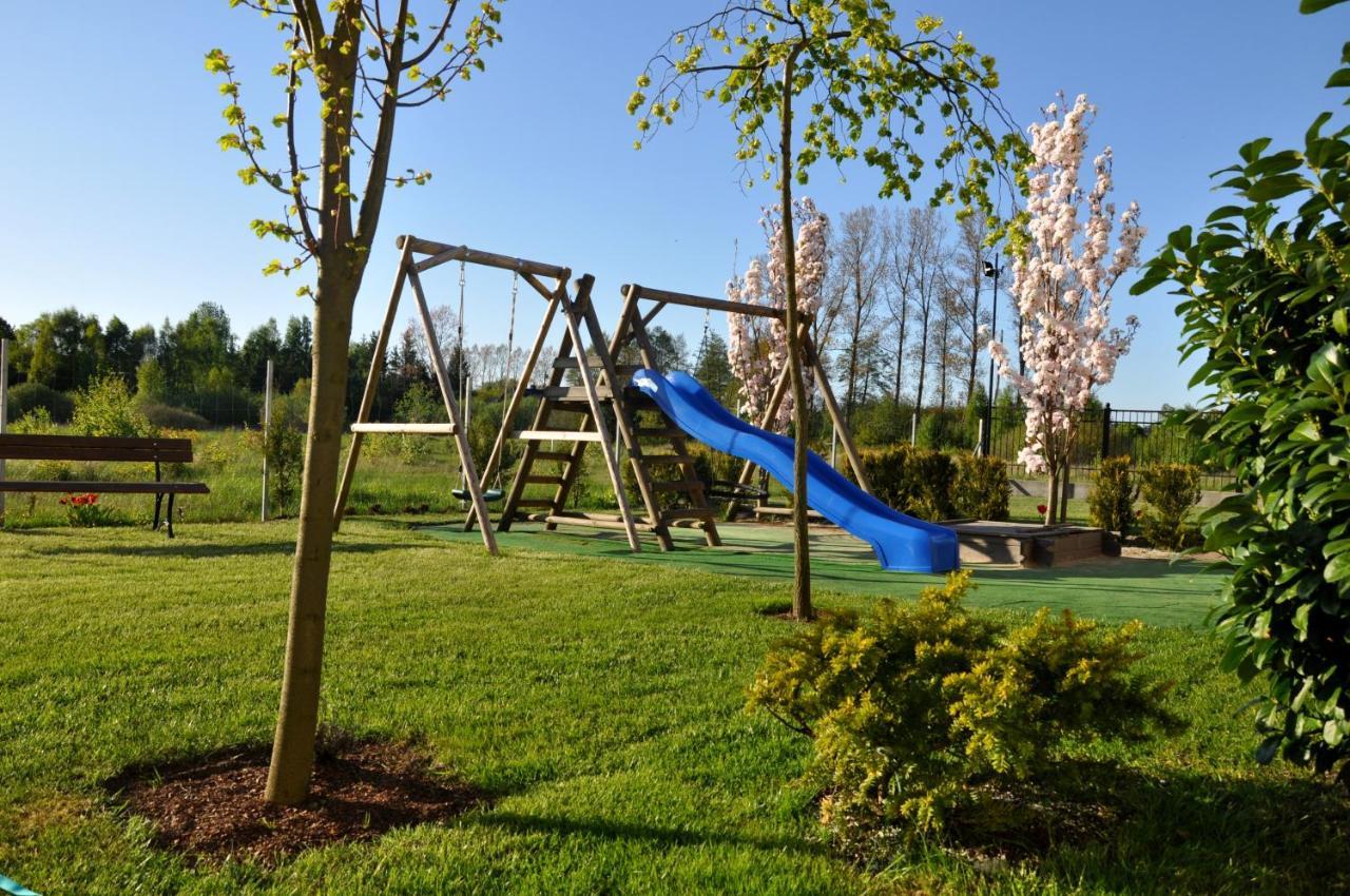 Gosciniec Kaszubski Homestay Białogóra Exterior foto